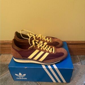 Adidas Men's Brown and Cream Sneakers